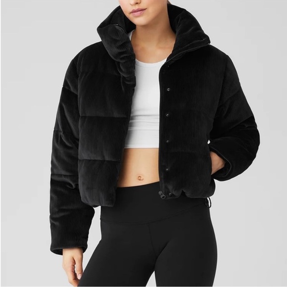 Alo Yoga Ribbed Velour Gold Rush Puffer - Picture 10 of 10